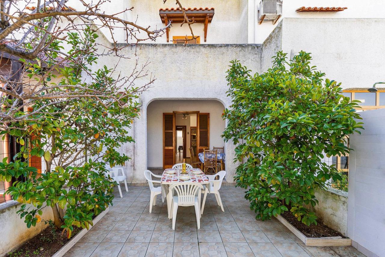 Villino Sabrina Con Piscina Villa Торе Лапило Екстериор снимка