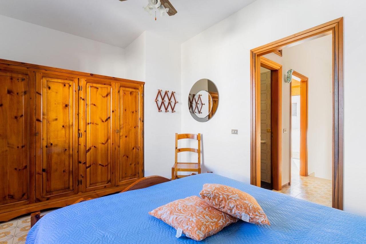 Villino Sabrina Con Piscina Villa Торе Лапило Екстериор снимка